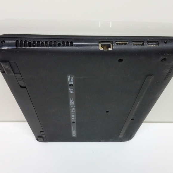 HP 15.6 Inch Touchscreen Laptop - Picture 3 of 7